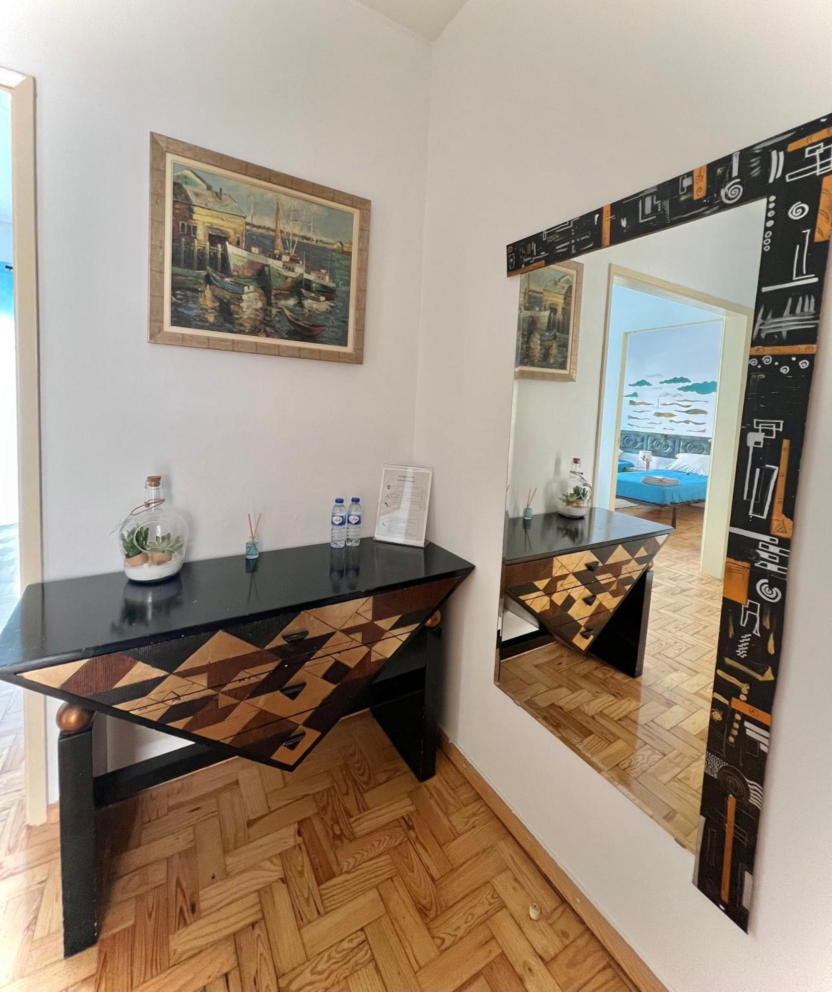 Casa Aquazul - Bem Localizado Em Apartamento *